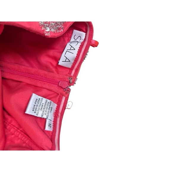 Scala #A13013  Polyester Bodice Hot Pink Beaded Sequin Dress Sz 12 (Strap‎ Flaw) - Picture 3 of 6